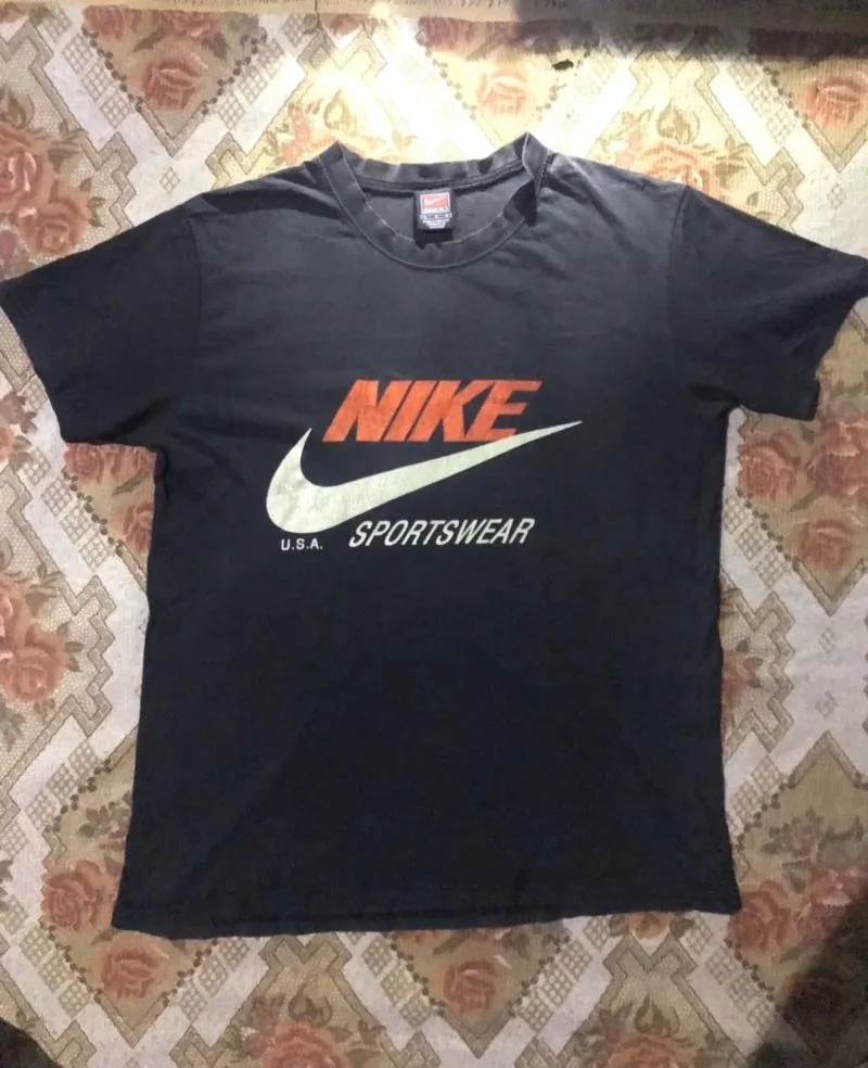 Nike usa sportswear tee fading vintage tag photo 1