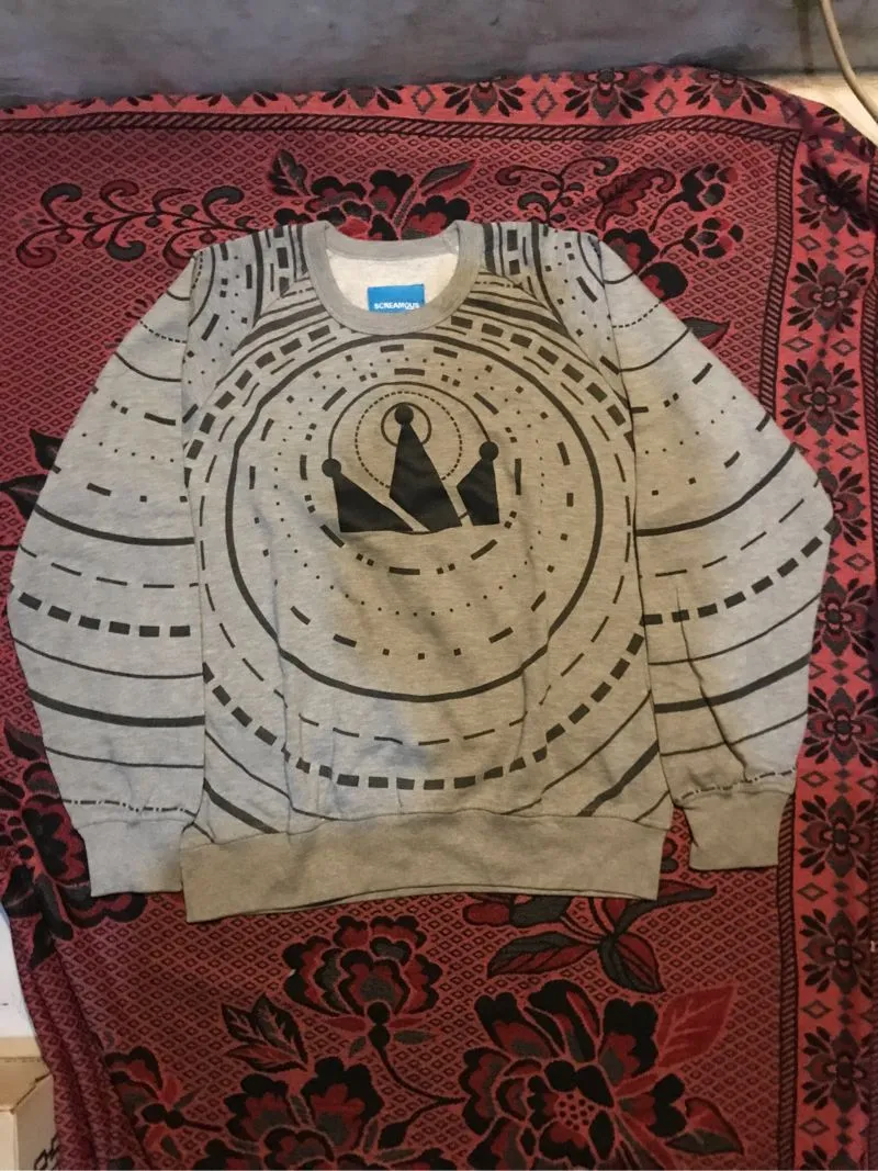 Crewneck screamous photo 1