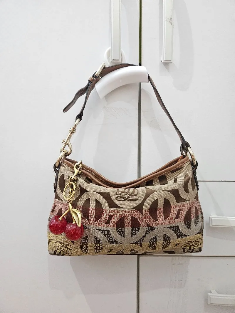 Louis Quatorze shoulder bag  photo 1