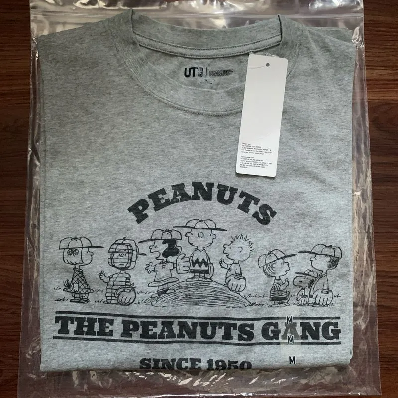 Kaos Uniqlo x Snoopy Peanuts Original - Rare Item photo 1