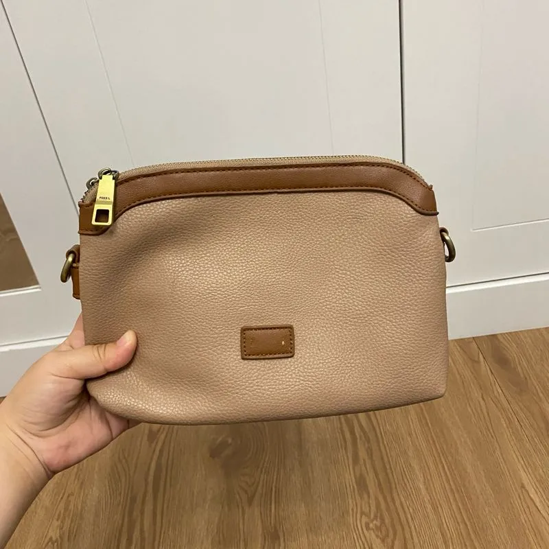 Tas Fossil Slingbag Preloved photo 1