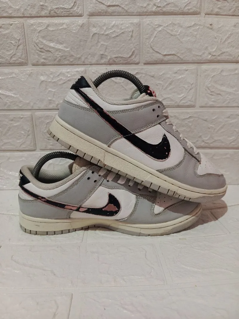 Nike dunk low se Lottery pack grey photo 1
