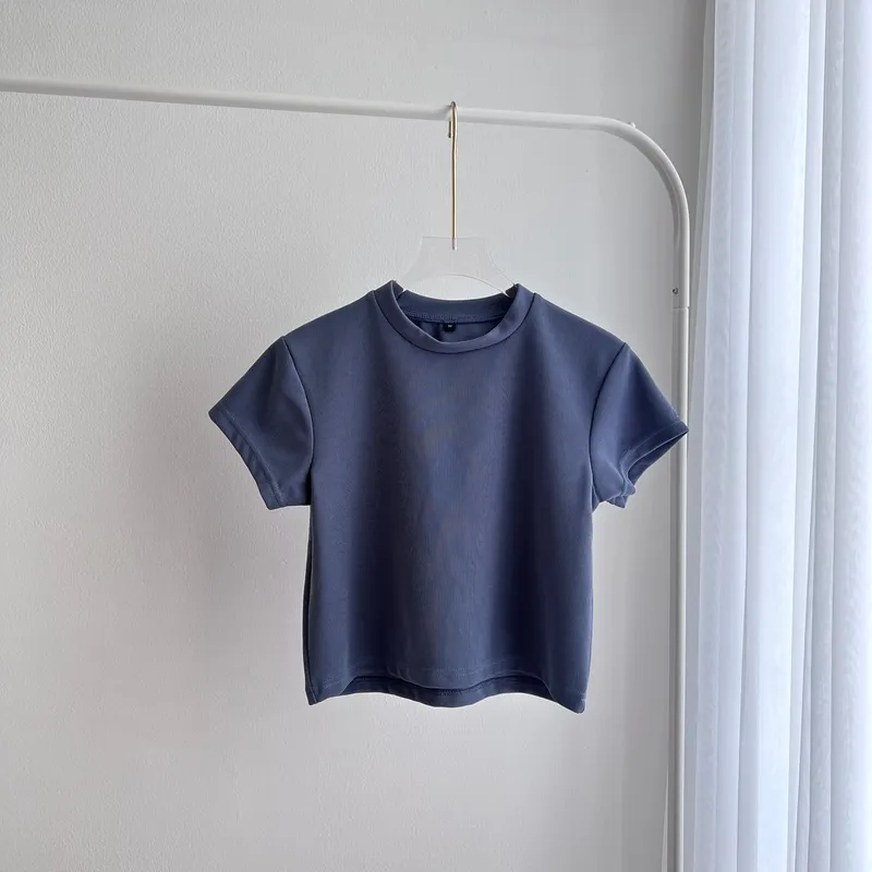 Minimalist Casual Crop top Wanita navy blue photo 1