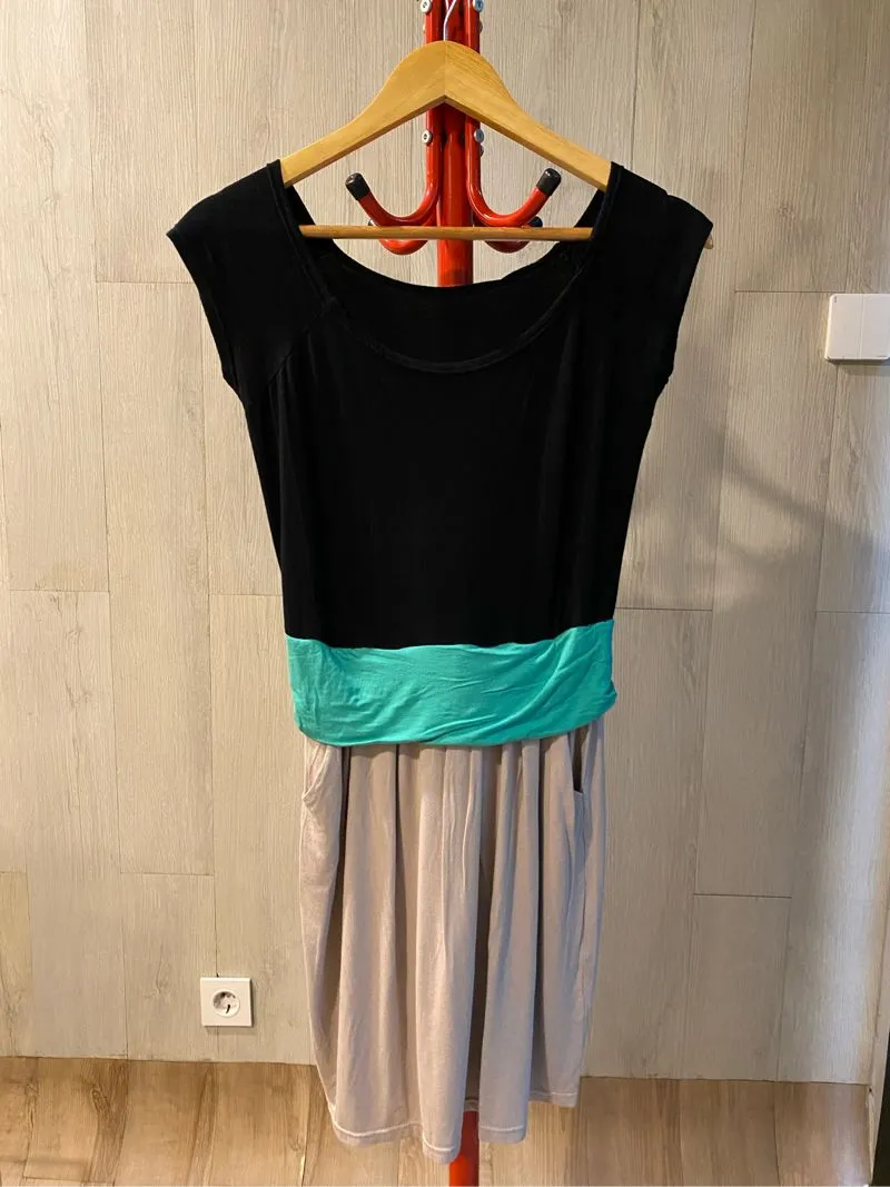 DRESS CASUAL photo 1