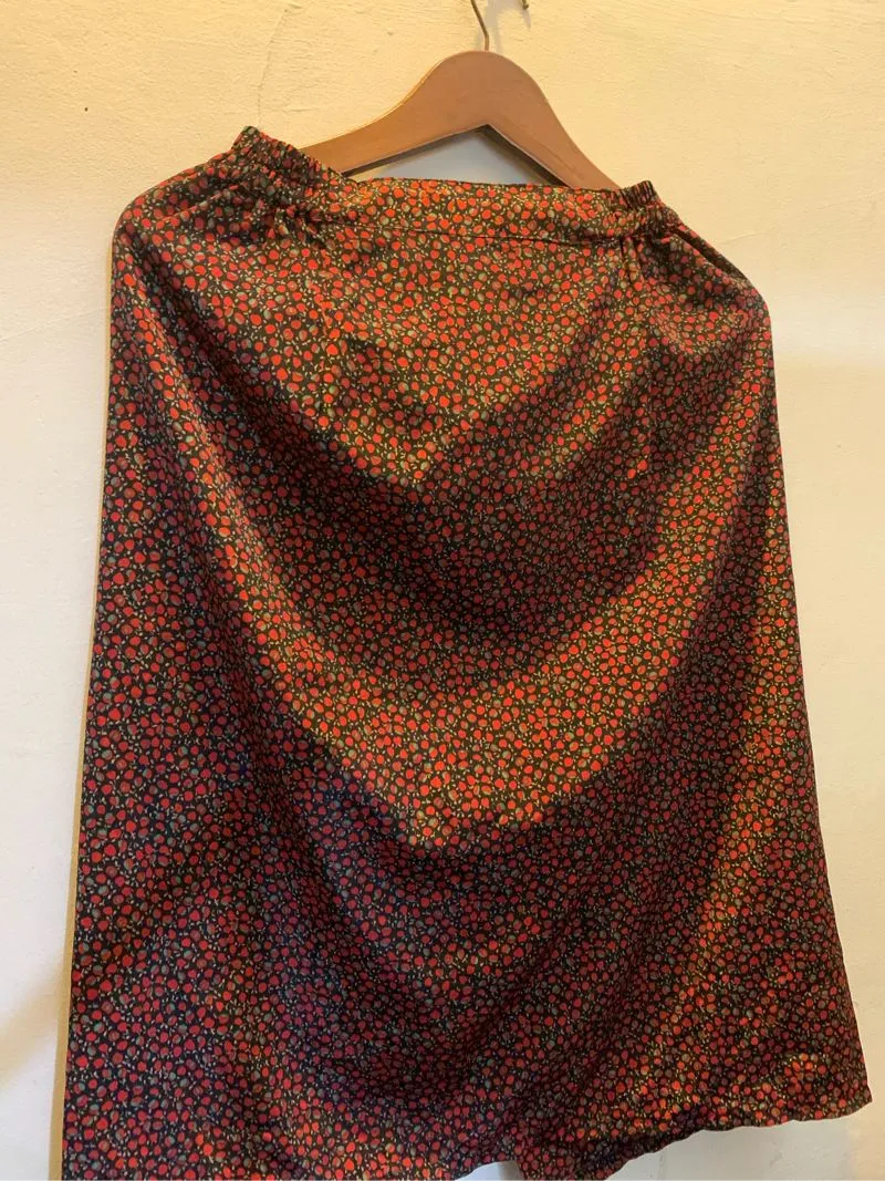 Rok motif cery photo 1