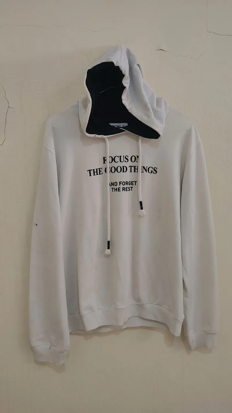 hoodie nevada photo 1