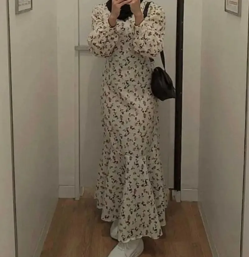 Coquette Maxi dress Wanita cream photo 1