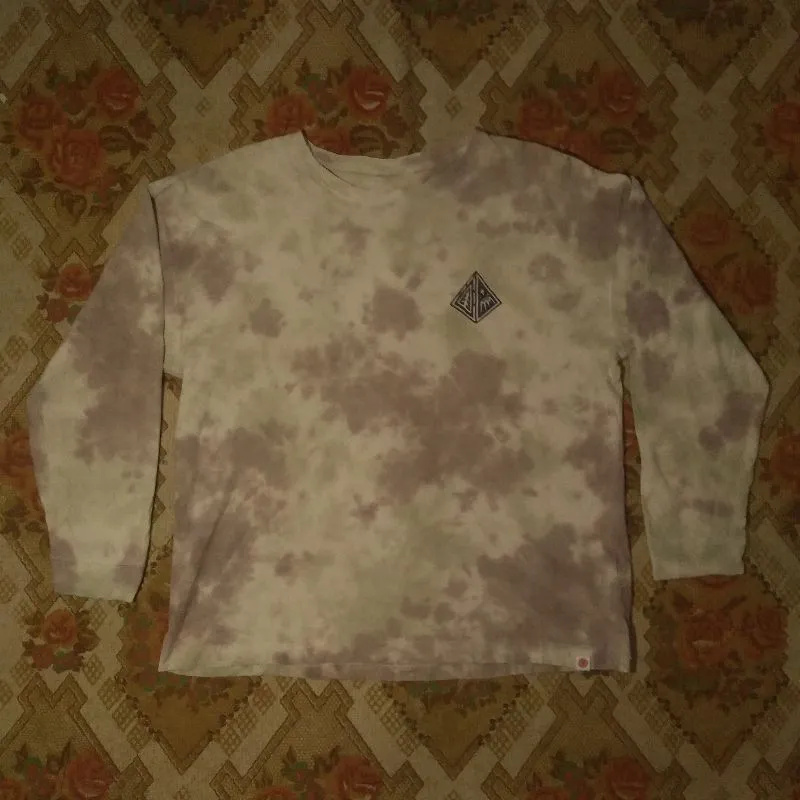 Longsleeve "element + timber" graphic tee  photo 1