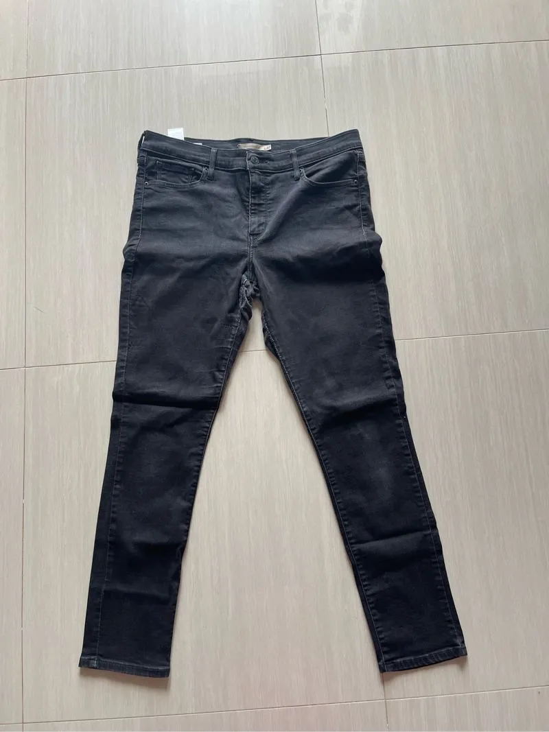 Levi’s 311 Shaping Skinny  photo 1