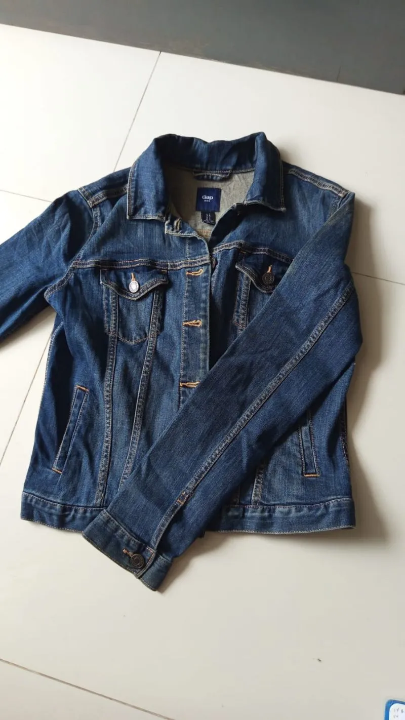 jaket denim Gap  photo 1