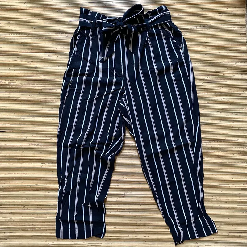 H&M Casual Casual trouser Wanita white navy photo 1