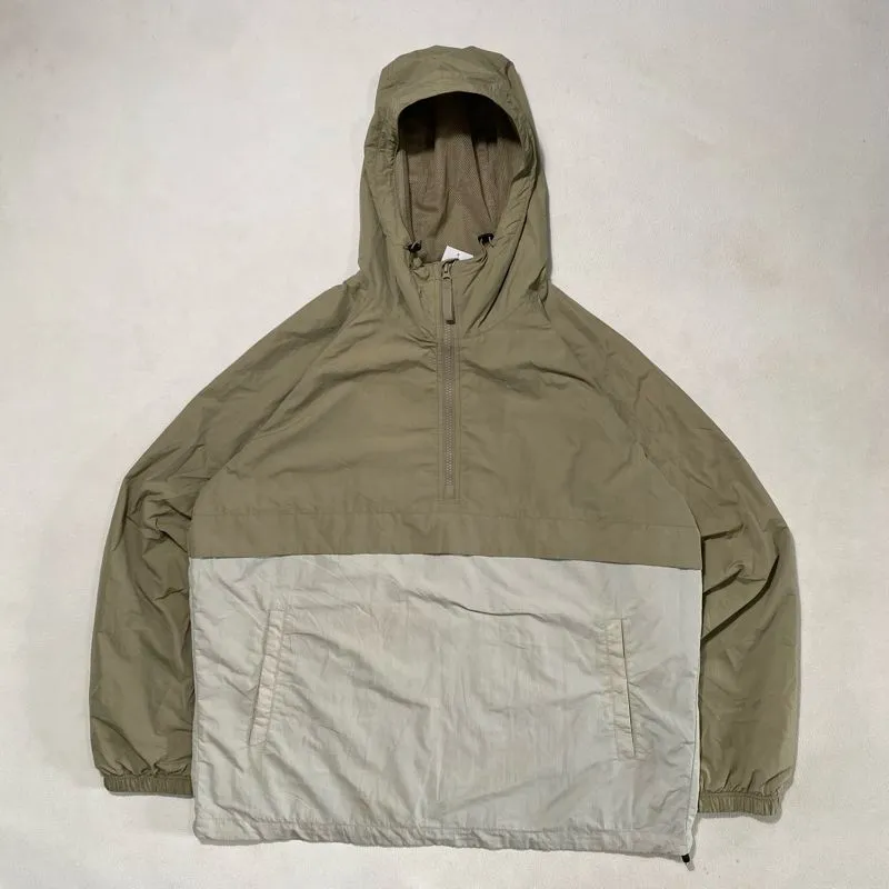 JAKET UNIQLO photo 1