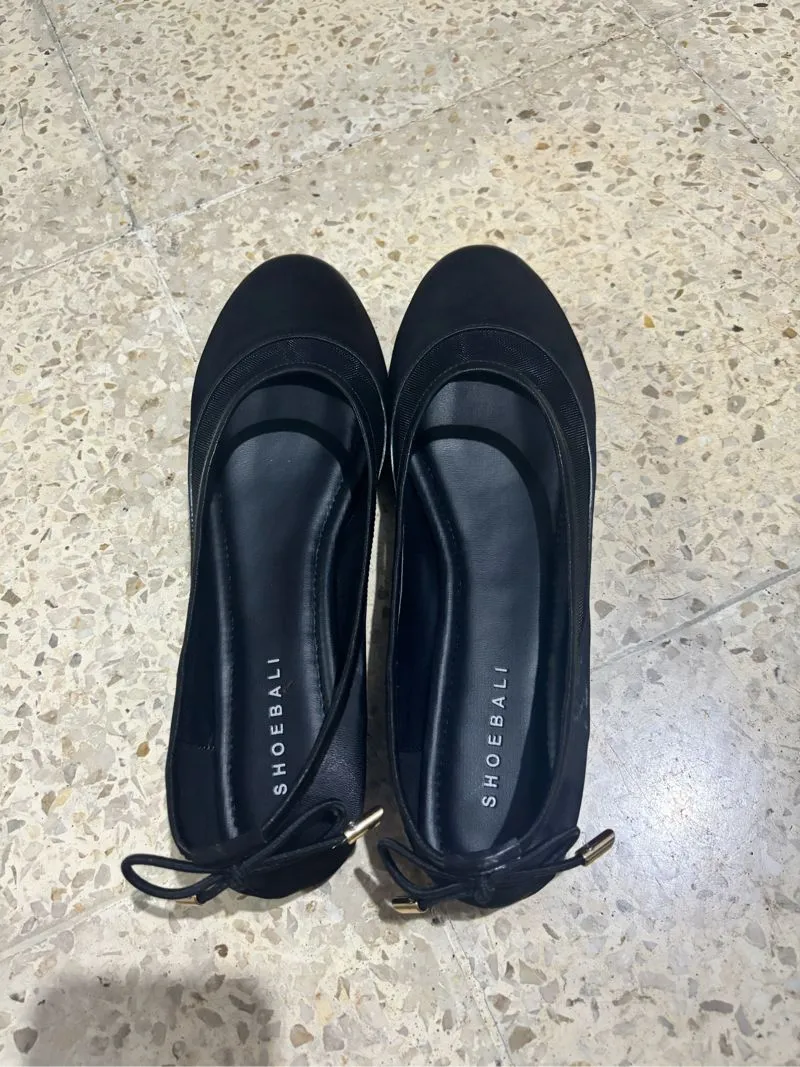 Flat shoes hitam SHOEBALI NEW photo 1