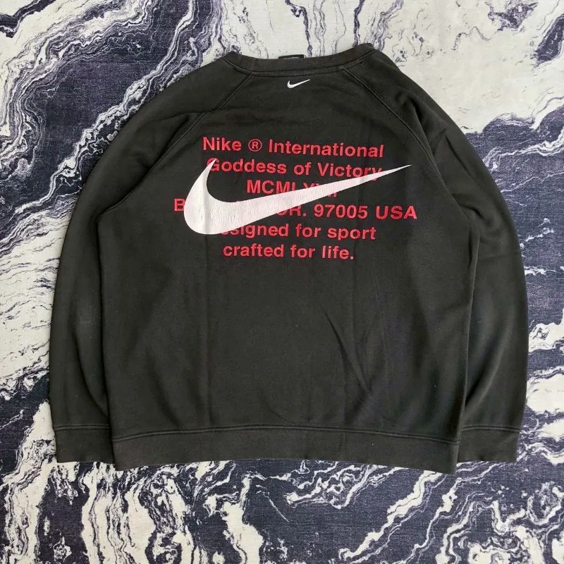 Nike International Crewneck photo 1