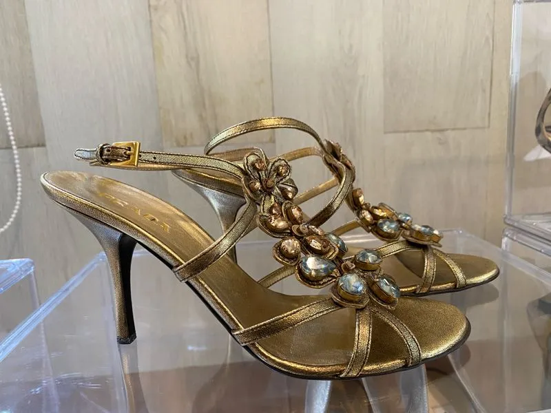 Prada photo 1