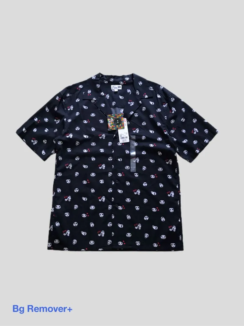 BNWT UNIQLO X STUDIO GHIBLI photo 1