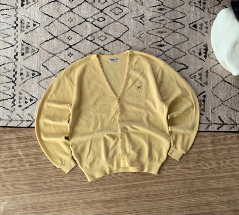 Arnold palmer cardigan Preloved