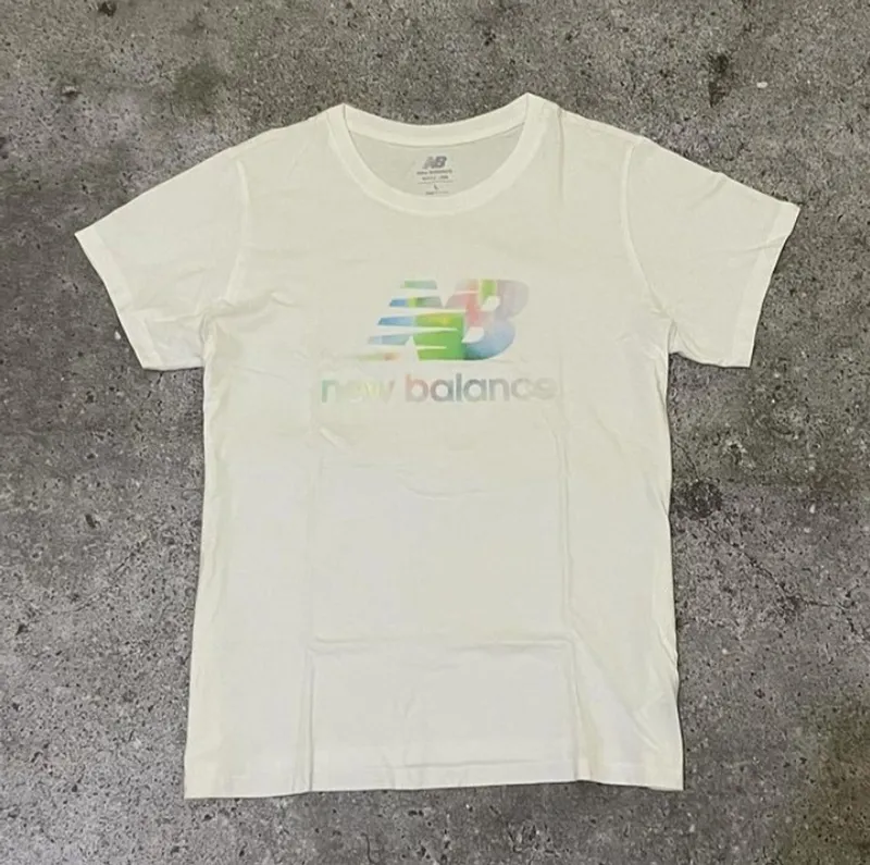 New Balance Sportswear T-shirt Pria white photo 1
