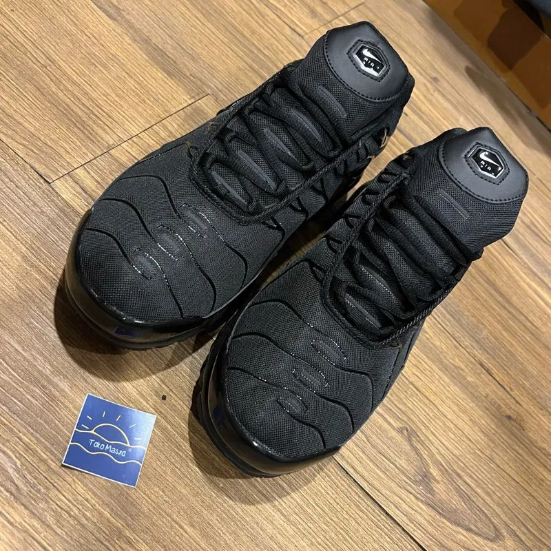 Nike Air Max TN Plus Triple Black size 45 insole 29cm Preloved