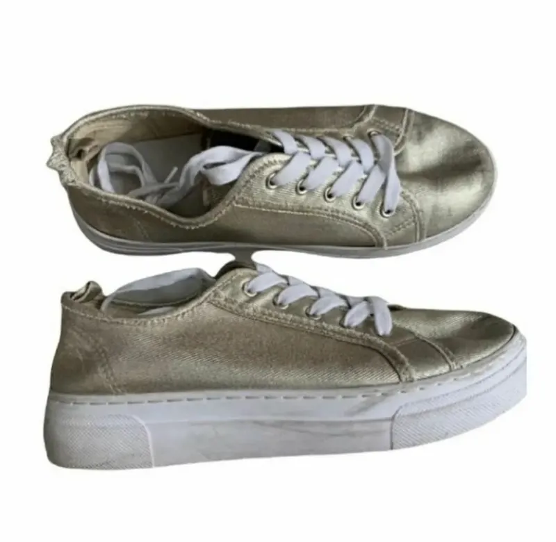 Streetwear Sneakers Wanita gold photo 1