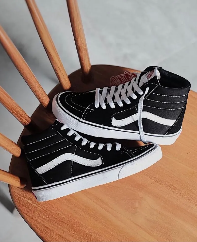 Sepatu Vans Sk8 High BlackWhite photo 1