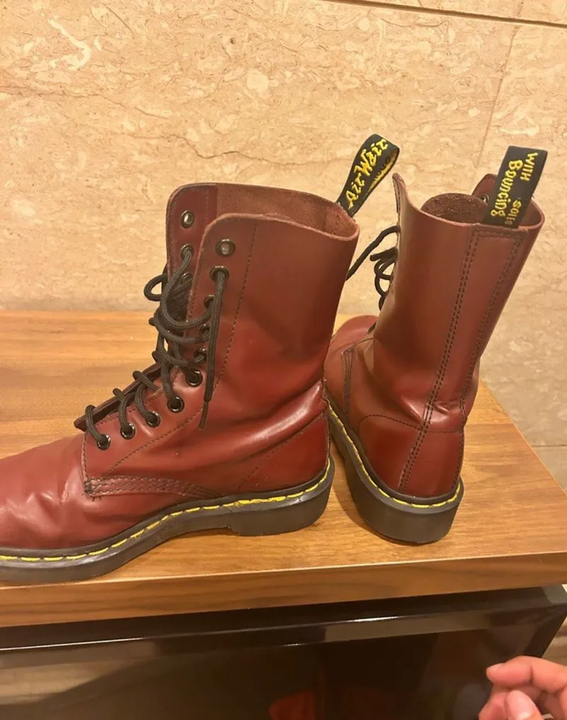 Dr. Martens Streetwear Knee high boots Wanita burgundy photo 1