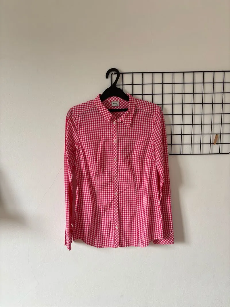 Kemeja Merah Esprit photo 1