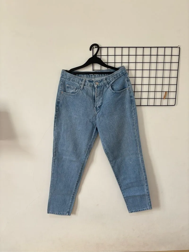Boyfriend Jeans photo 1