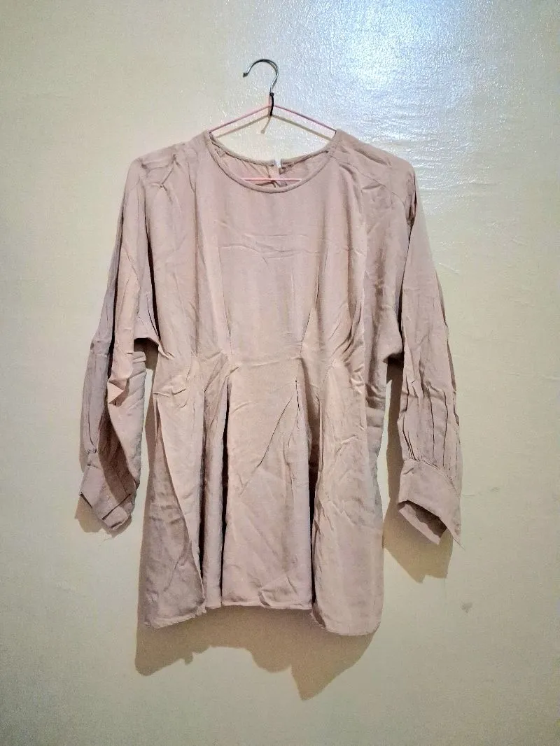 Blouse cream photo 1