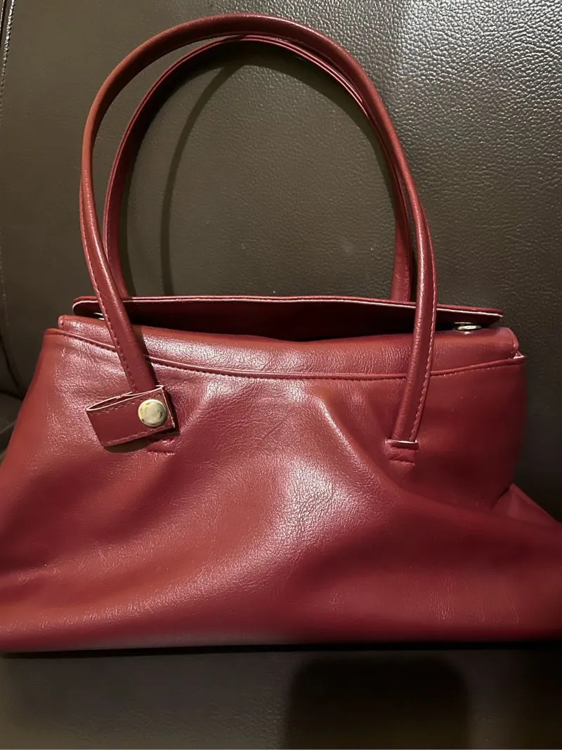 burgundy shoulder bag  photo 1
