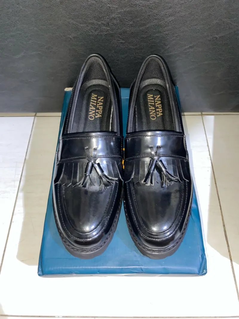 Nappa Milano Pam Tassel Black (Women) Preloved