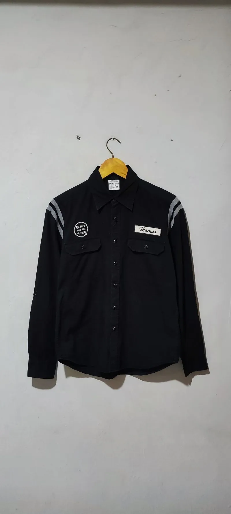Oval dice Black Work shirt photo 1