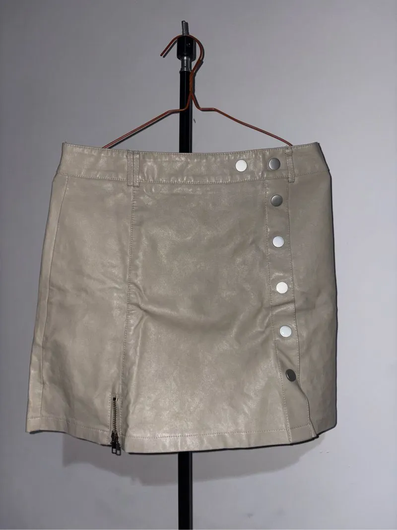 skirt photo 1