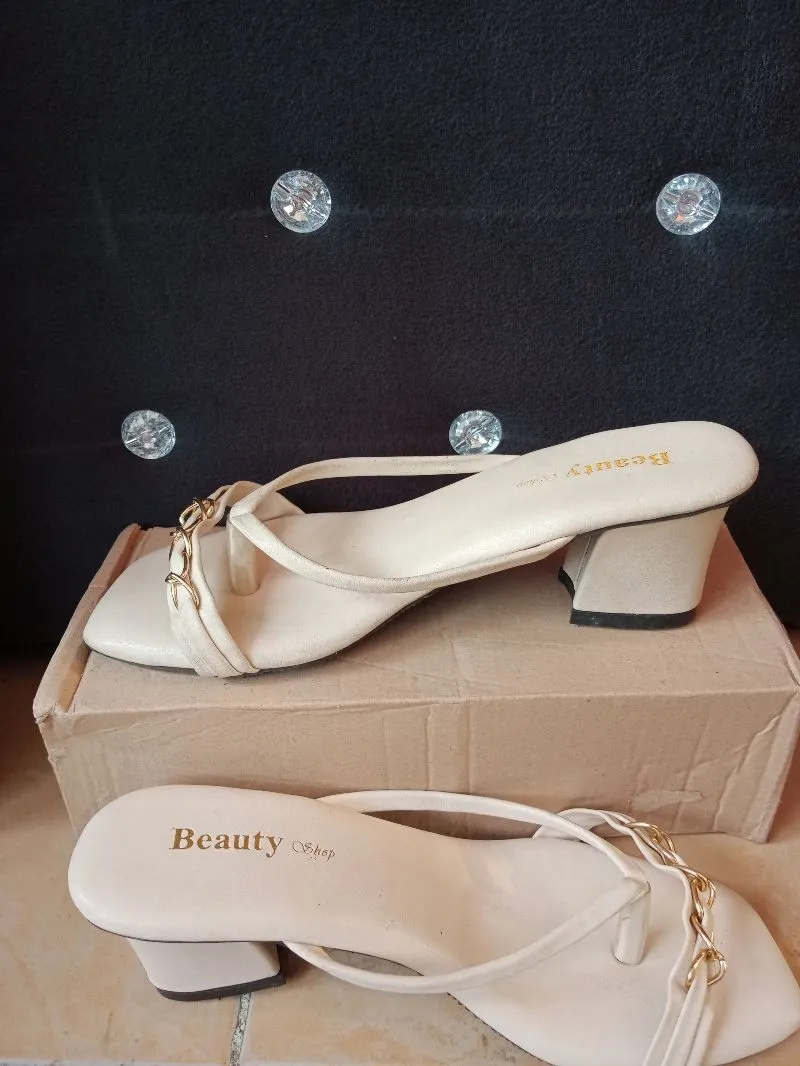 Heels murah photo 1
