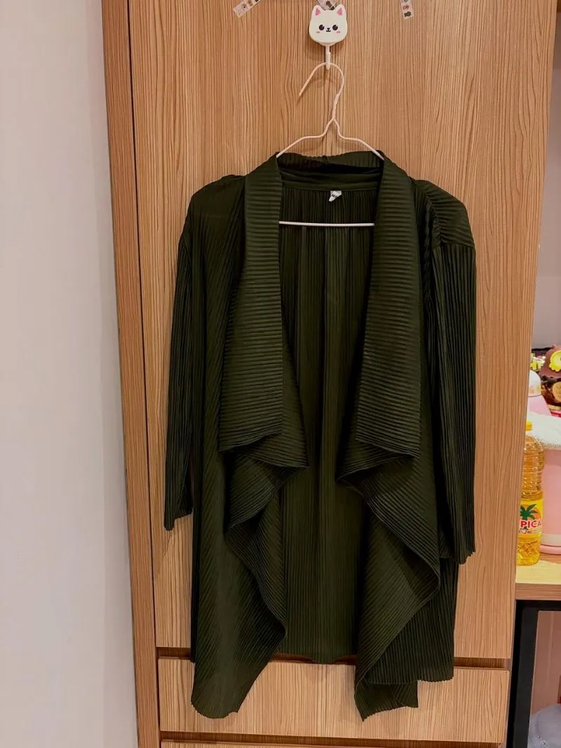 Cardigan photo 1