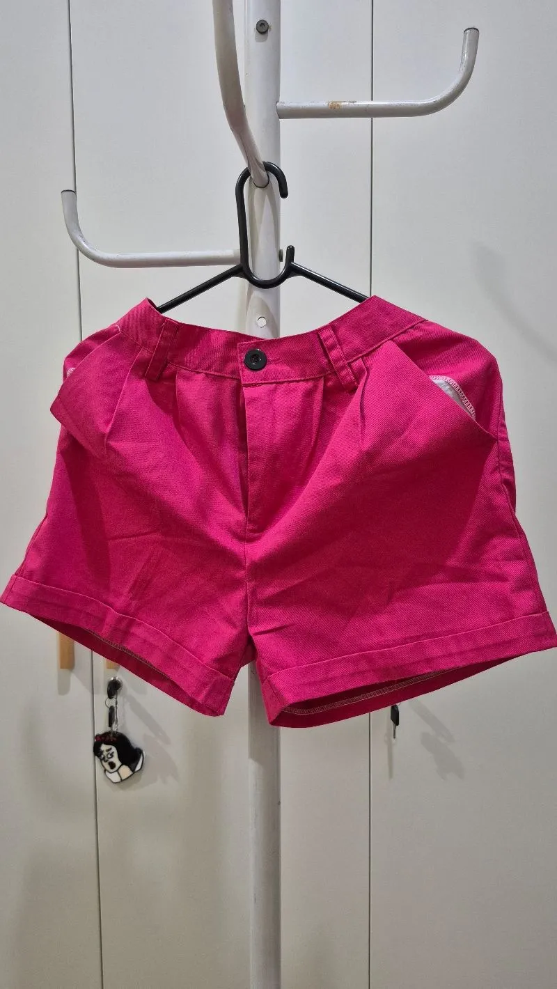 No Brand Short Pants photo 1