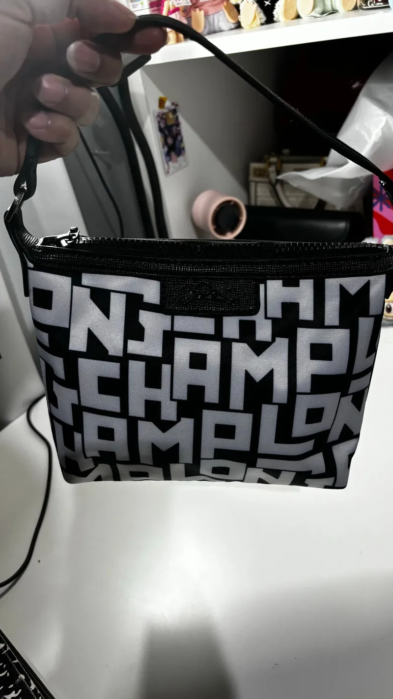 Longchamp Minimalist Handbag Wanita white black photo 1