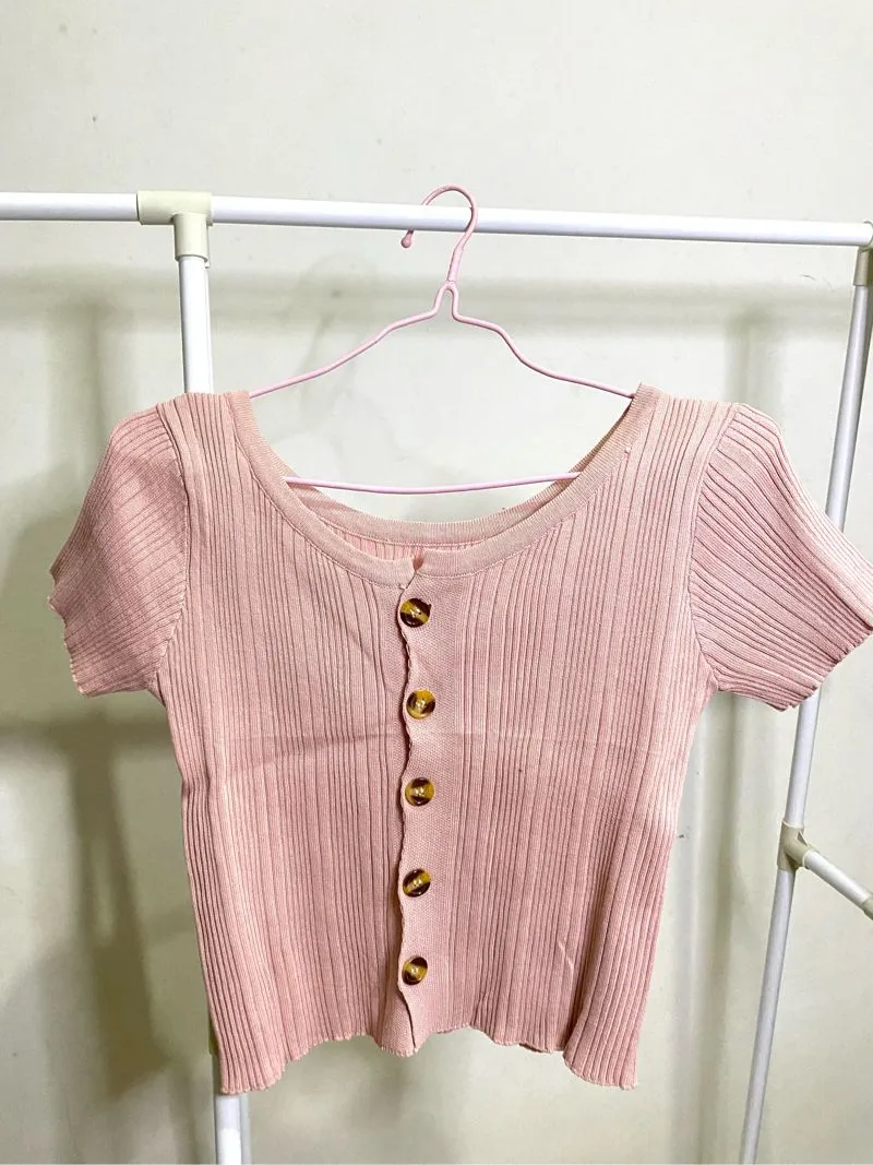 Croptop wanita  photo 1