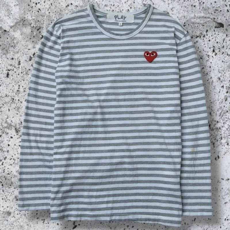 COMME DES GARCONS PLAY RED HEART STRIPED GREY photo 1