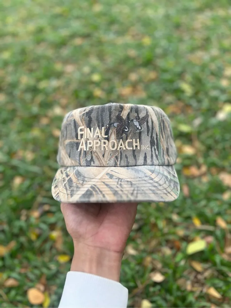 VINTAGE HAT - FINAL APPROACH INC. photo 1