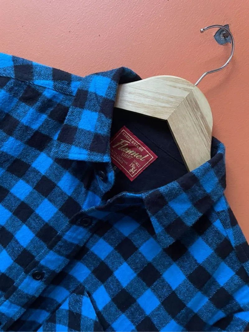 Uniqlo Vintage Blue and Black Square Shirt photo 1