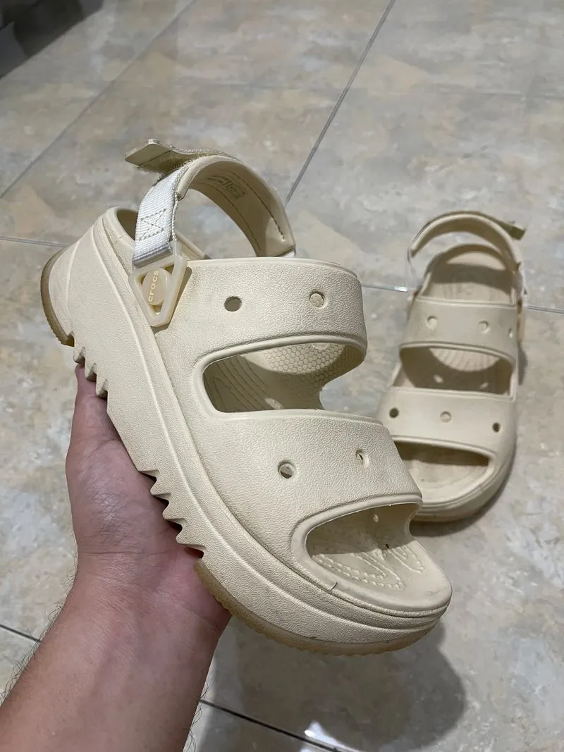 Sandal crocs hiker Xcape unisex - Vanilla size 37-38 Origina photo 1