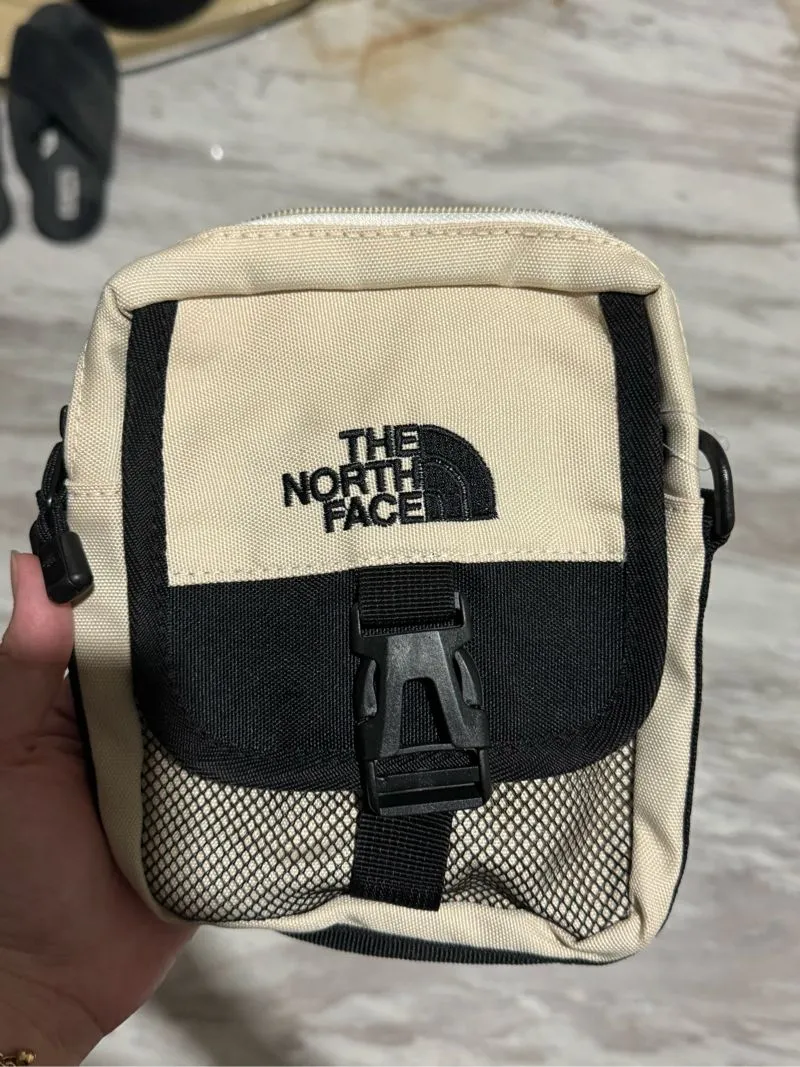 Camera Bag The North Face tas sling petualang photo 1