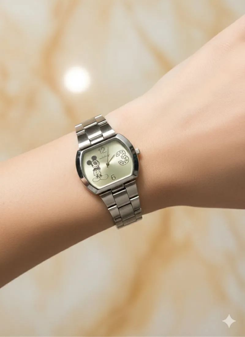 Mickey mouse watch photo 1