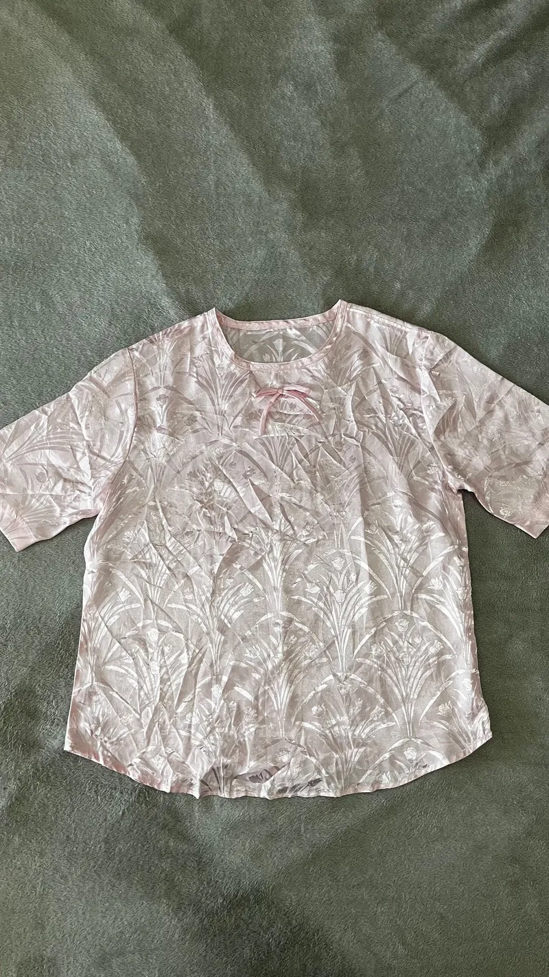 Vintage Y2K Blouse Wanita pink photo 1