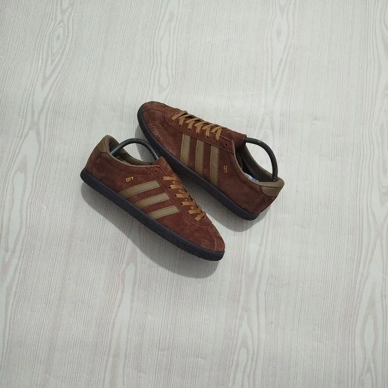 Adidas city photo 1