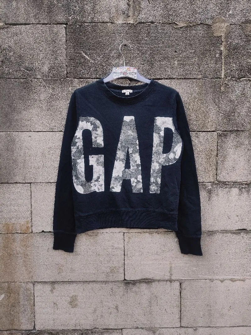 Crewneck GAP big logo photo 1