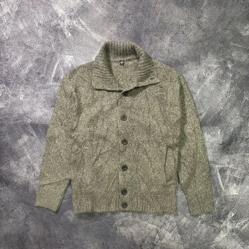 UNIQLO KNIT photo 1