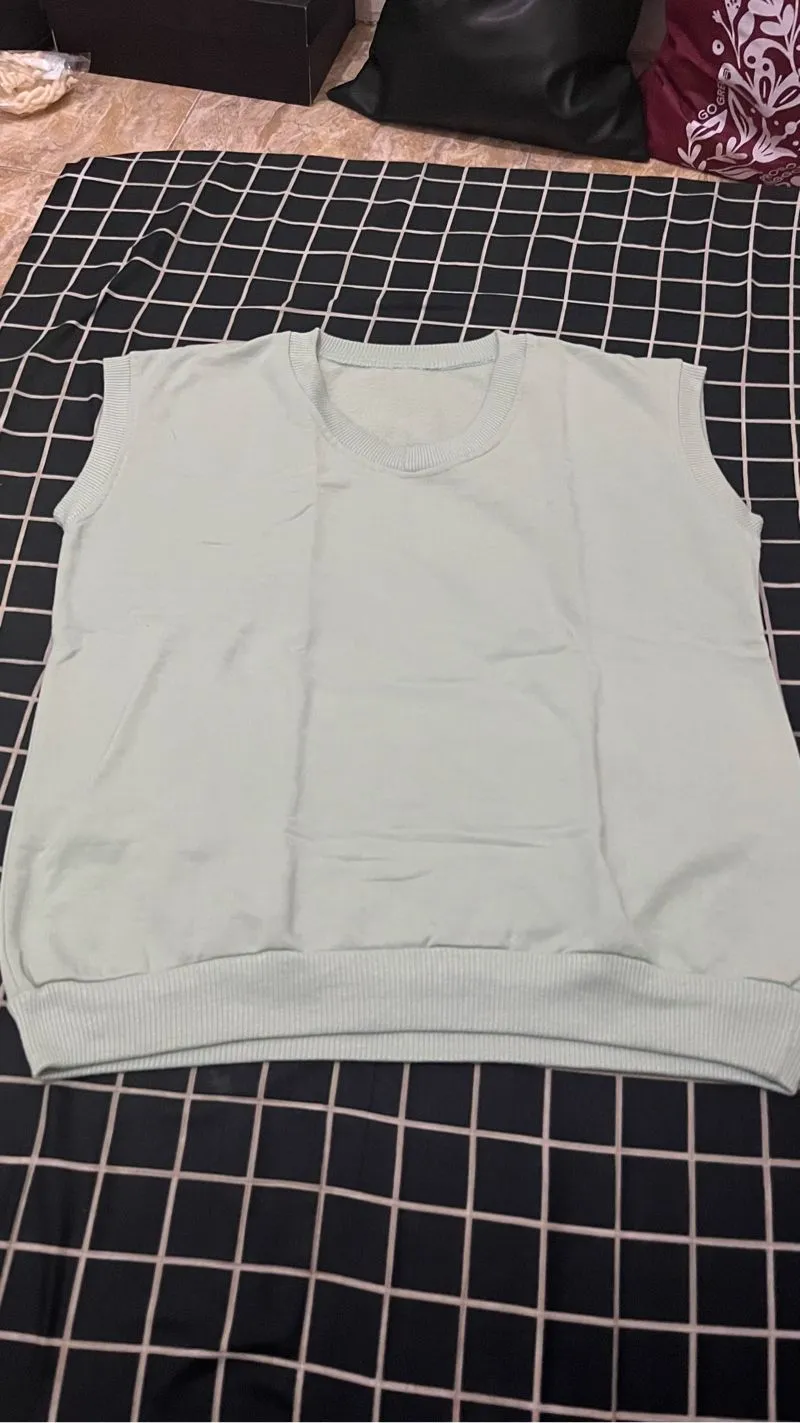 sweater lengan pendek  photo 1