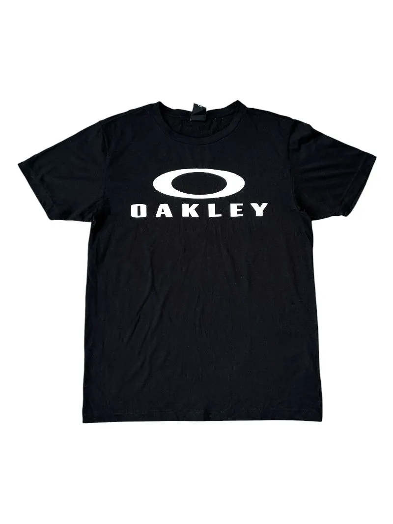 Oakley center big logo graphic t shirt photo 1